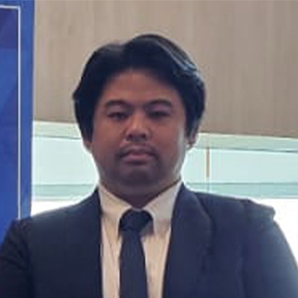清水 泰輔